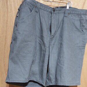 Men's Wrangler Shorts, Size 40